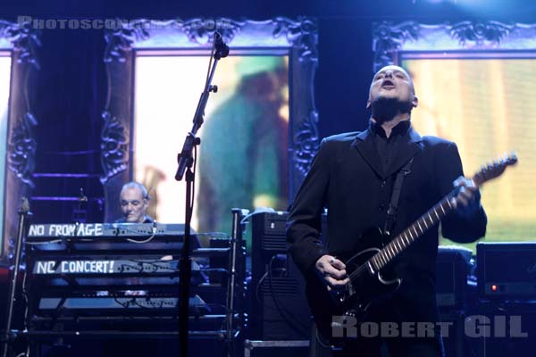 THE STRANGLERS - 2014-04-07 - PARIS - Olympia - Raymond Barry Warne - David Paul Greenfield